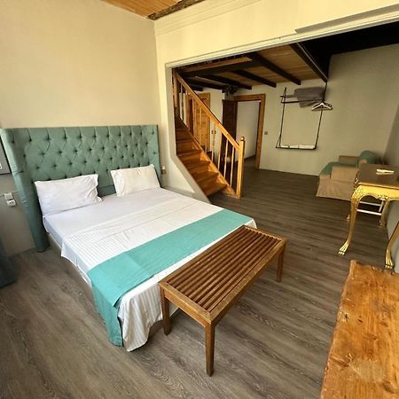 Pera Tunnel Hotel Istanbul Luaran gambar